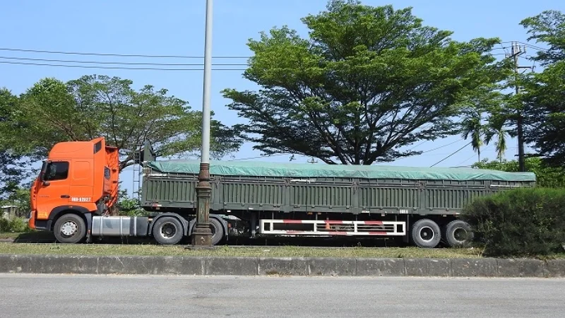 khách hàng chạy khoáng sản