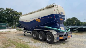 Bồn chở xi măng rời dung tích 50m3